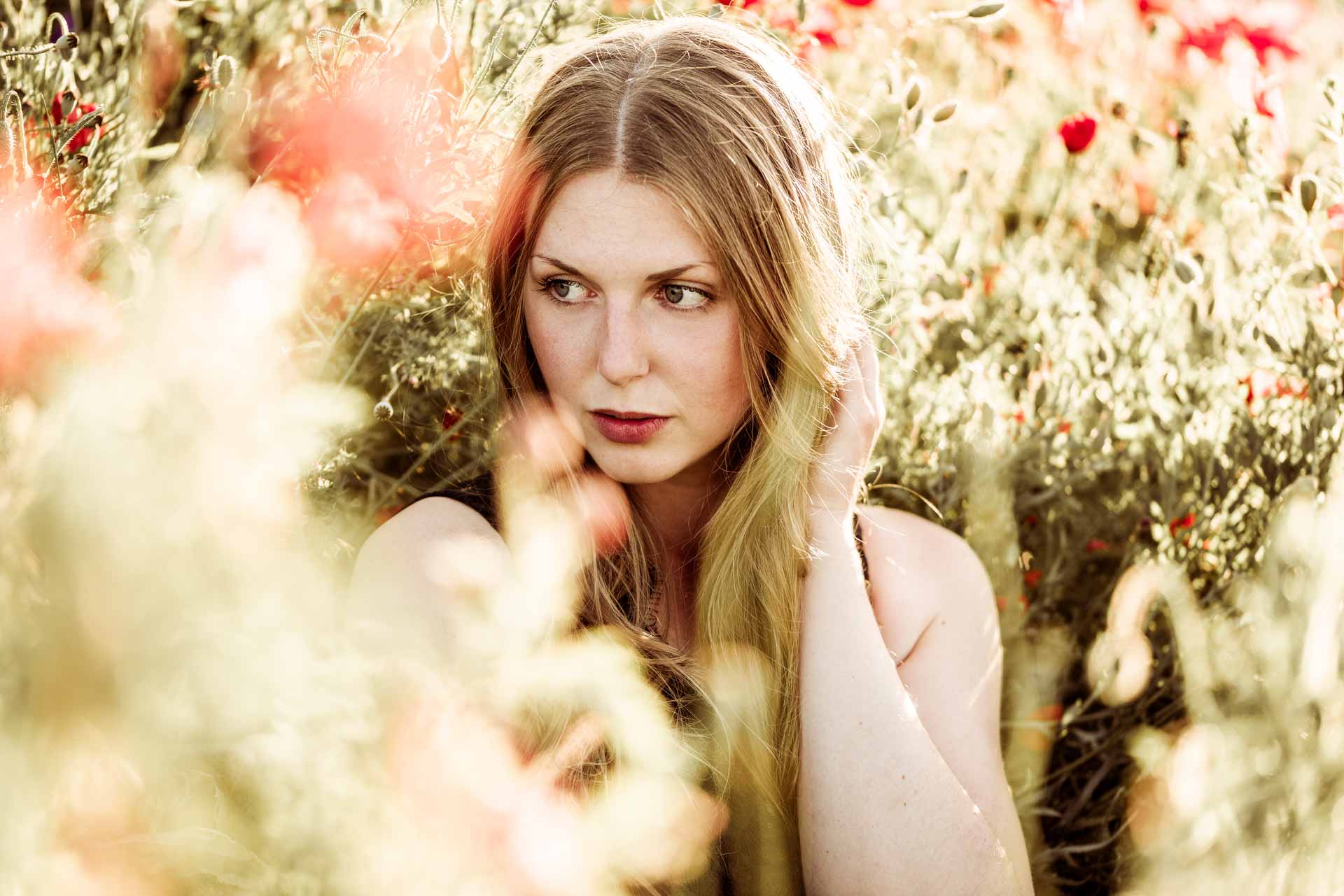Fotoshooting Blumenfeld Mohnfeld Fotografin Hessen Trebur