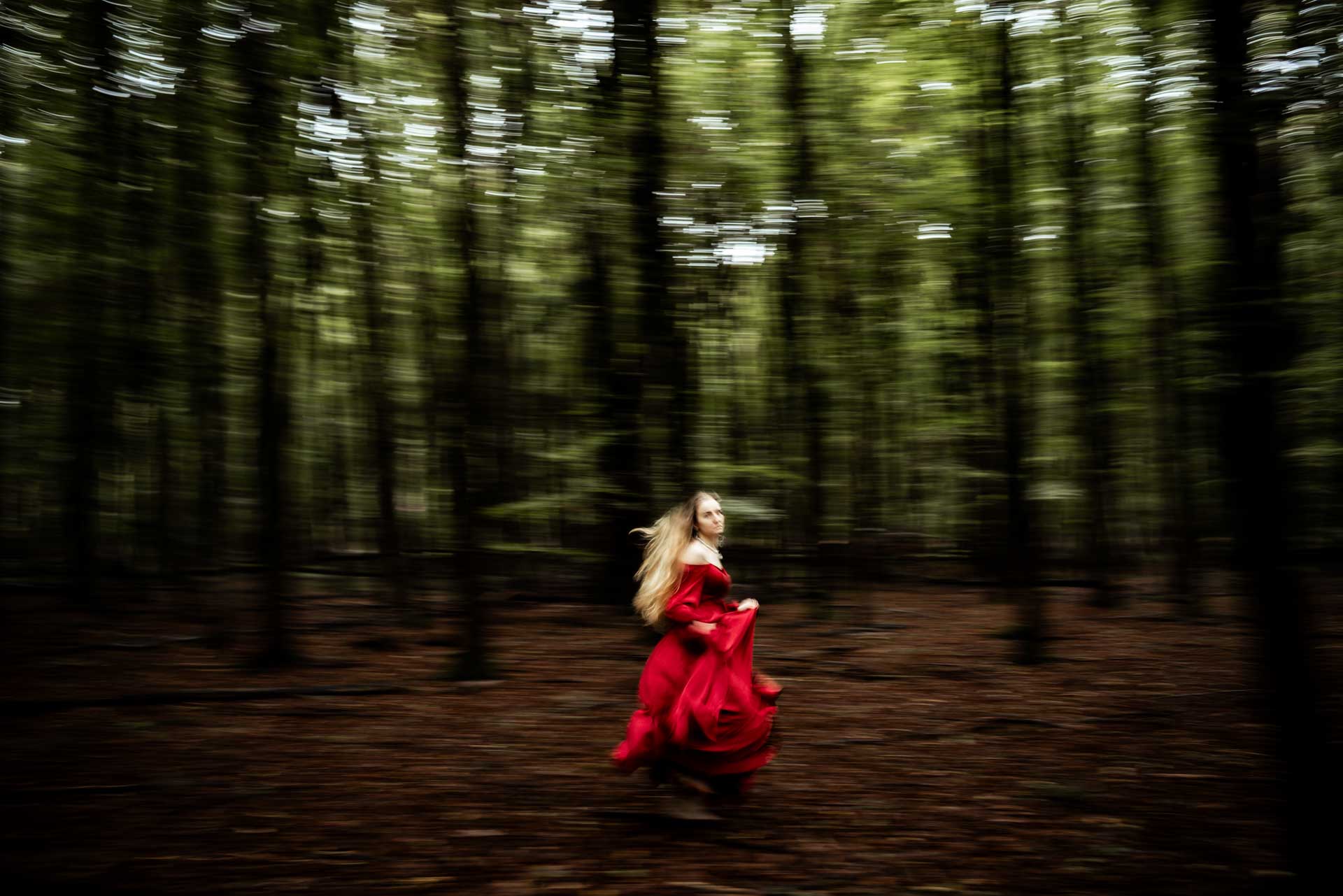 Wald Fotoshooting Hessen Frankfurt Mystisch